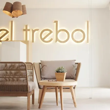 El Trebol Bar&hotel Pensión Carboneras